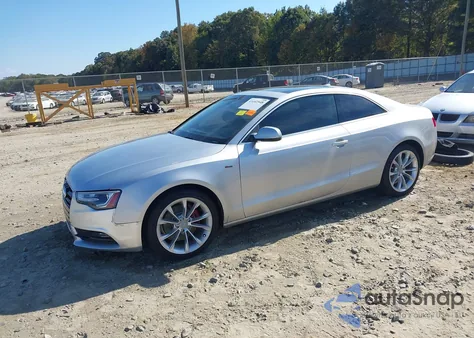 2013 Audi A5 2.0T Premium z USA, uszkodzony, nr VIN WAULFAFRXDA001936
